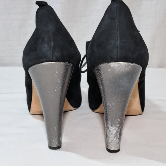 Cynthia Vincent Oxford style Ankle Booties Size 9.5 - Picture 3 of 4